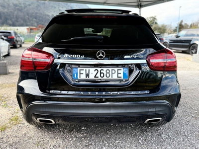 Mercedes-Benz GLA SUV 200 d Automatic Premium (6)
