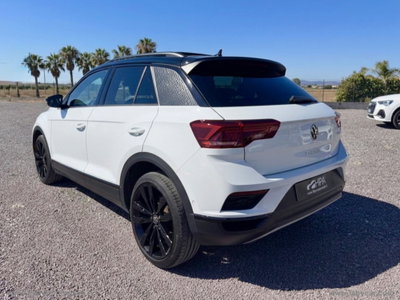 Volkswagen T-Roc 1.5 tsi Sport (6)
