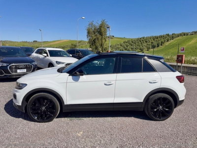 Volkswagen T-Roc 1.5 tsi Sport (8)