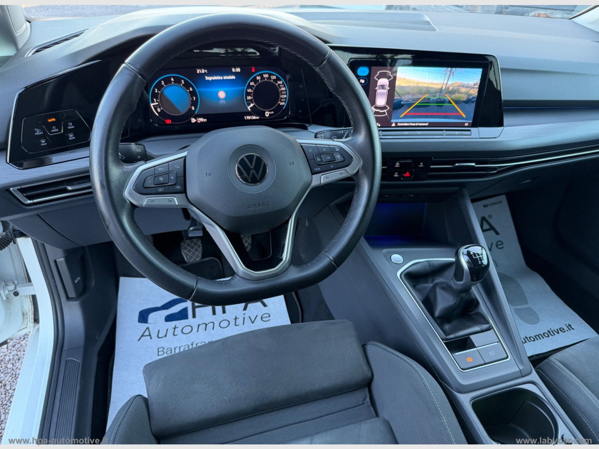 Volkswagen Golf 1.5 tsi Style 150cv (12)