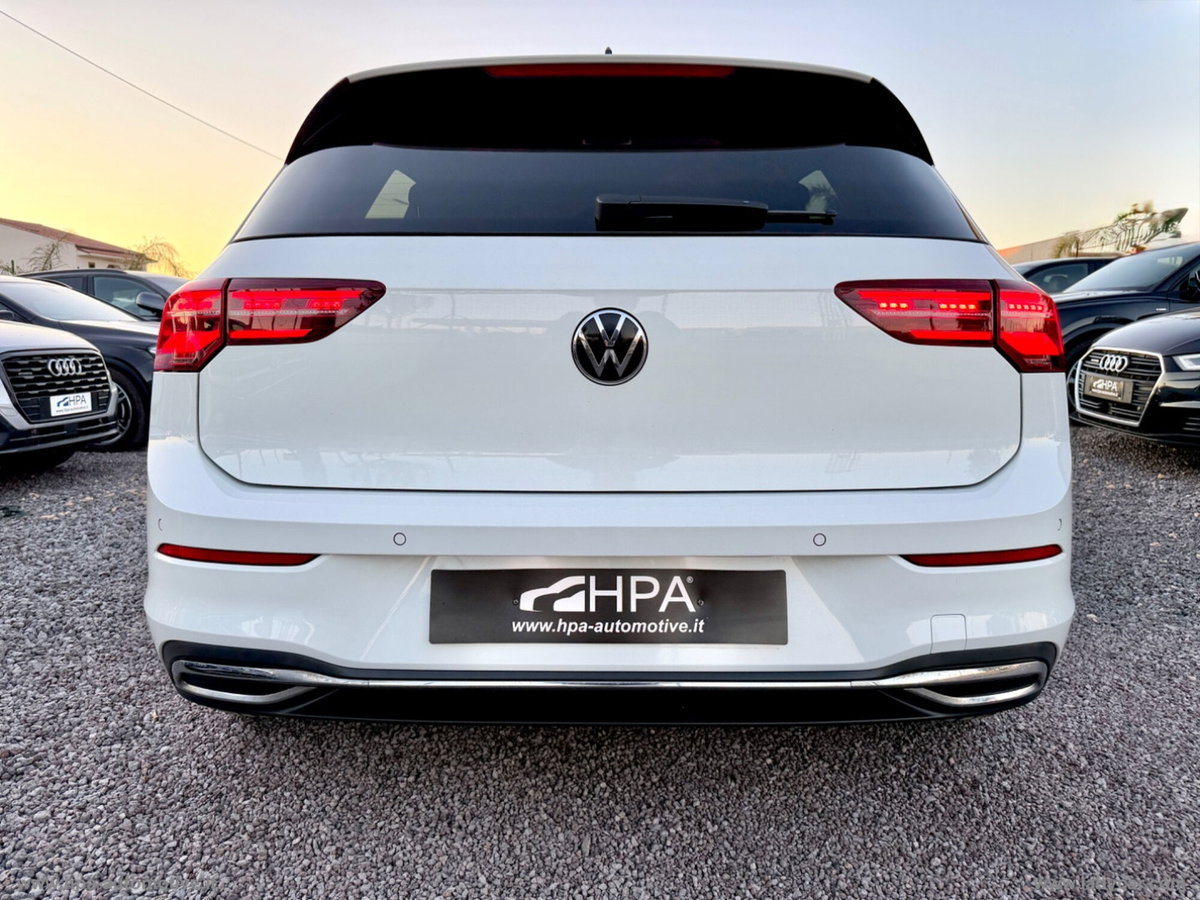 Volkswagen Golf 1.5 tsi Style 150cv (5)