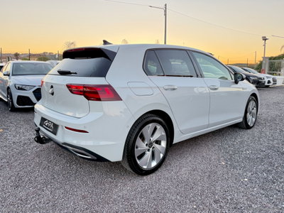 Volkswagen Golf 1.5 tsi Style 150cv (6)
