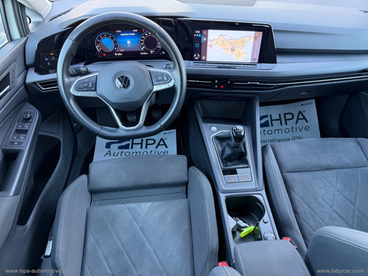 Volkswagen Golf 1.5 tsi Style 150cv (9)