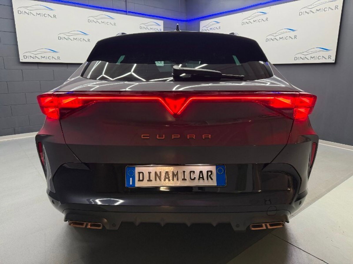 Cupra Formentor 1.5 e-hybrid VZ Extreme 272cv dsg (6)