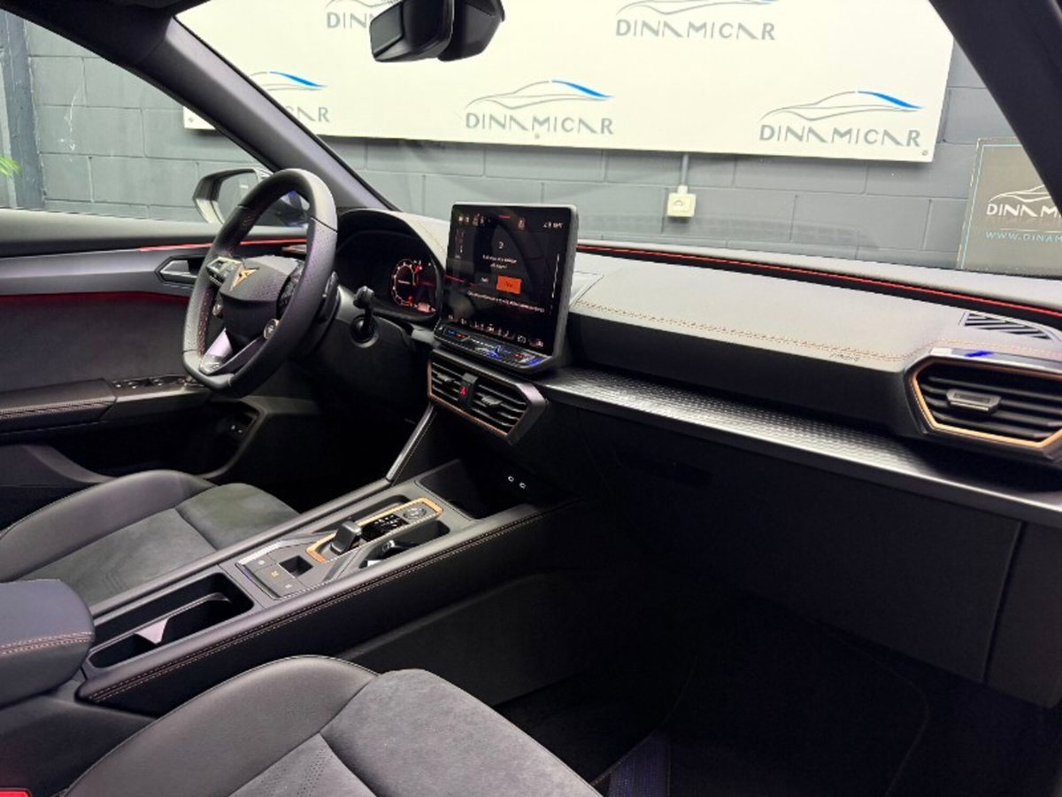 Cupra Formentor 1.5 e-hybrid VZ Extreme 272cv dsg (8)