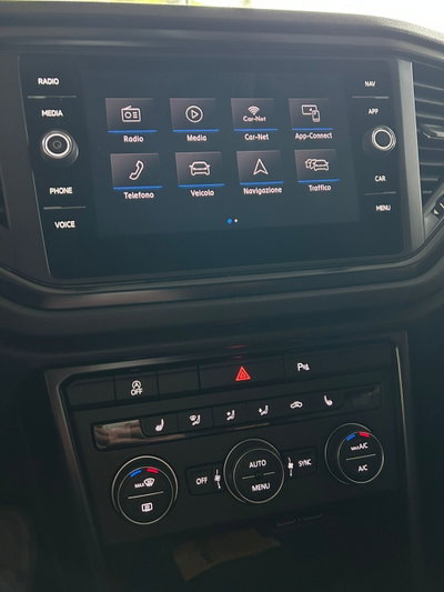 Volkswagen T-Roc 1.6 TDI SCR Advanced BlueMotion Technology (14)