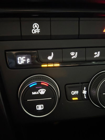 Volkswagen T-Roc 1.6 TDI SCR Advanced BlueMotion Technology (17)