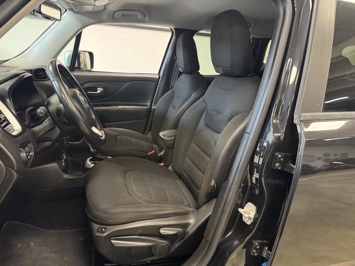 Jeep Renegade 2.0 Mjt 140CV 4WD Active Drive Limited (9)