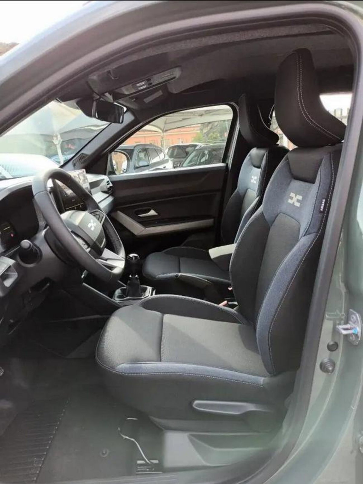 Dacia Duster 1.2 Eco-G Expression 120cv (10)