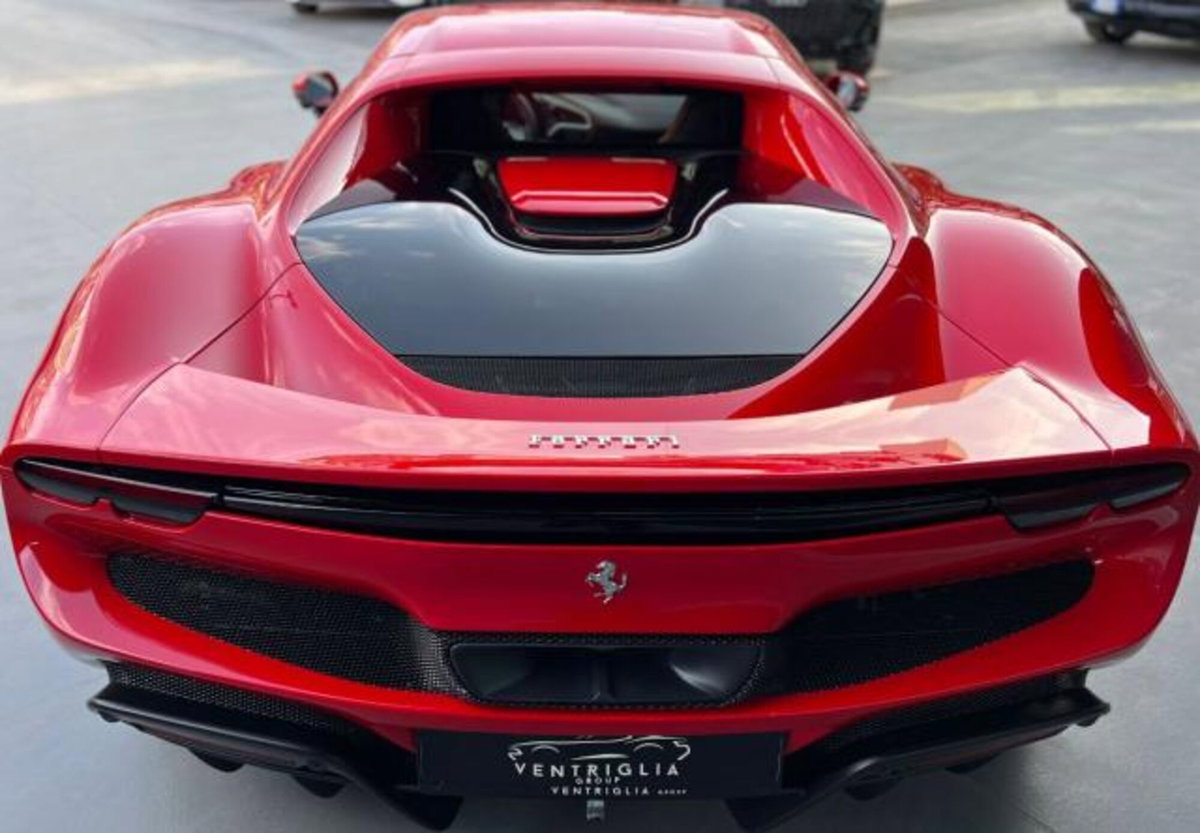 Ferrari 208 208 GTB (12)