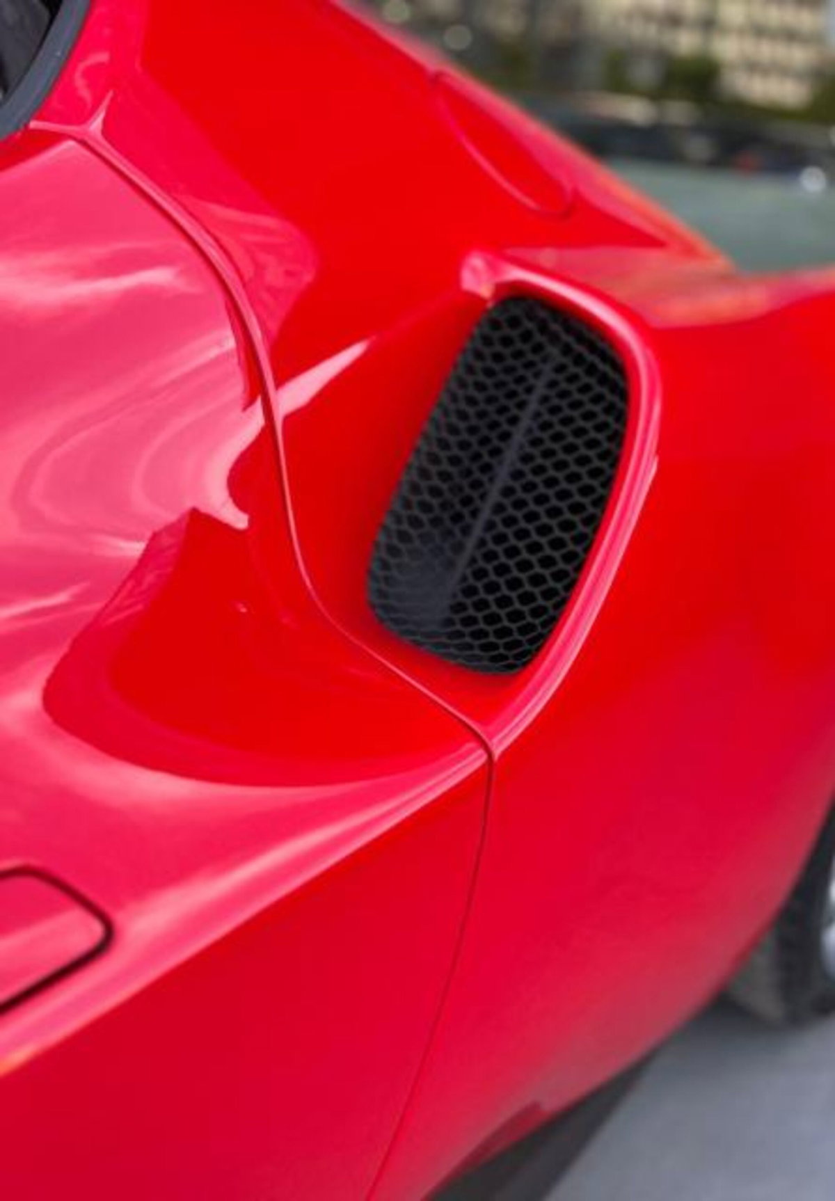 Ferrari 208 208 GTB (9)