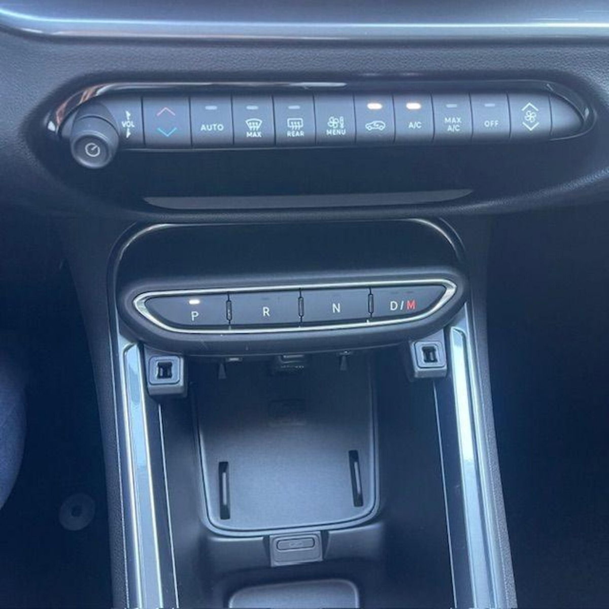 Fiat 600 1.2 hybrid 145cv auto (14)