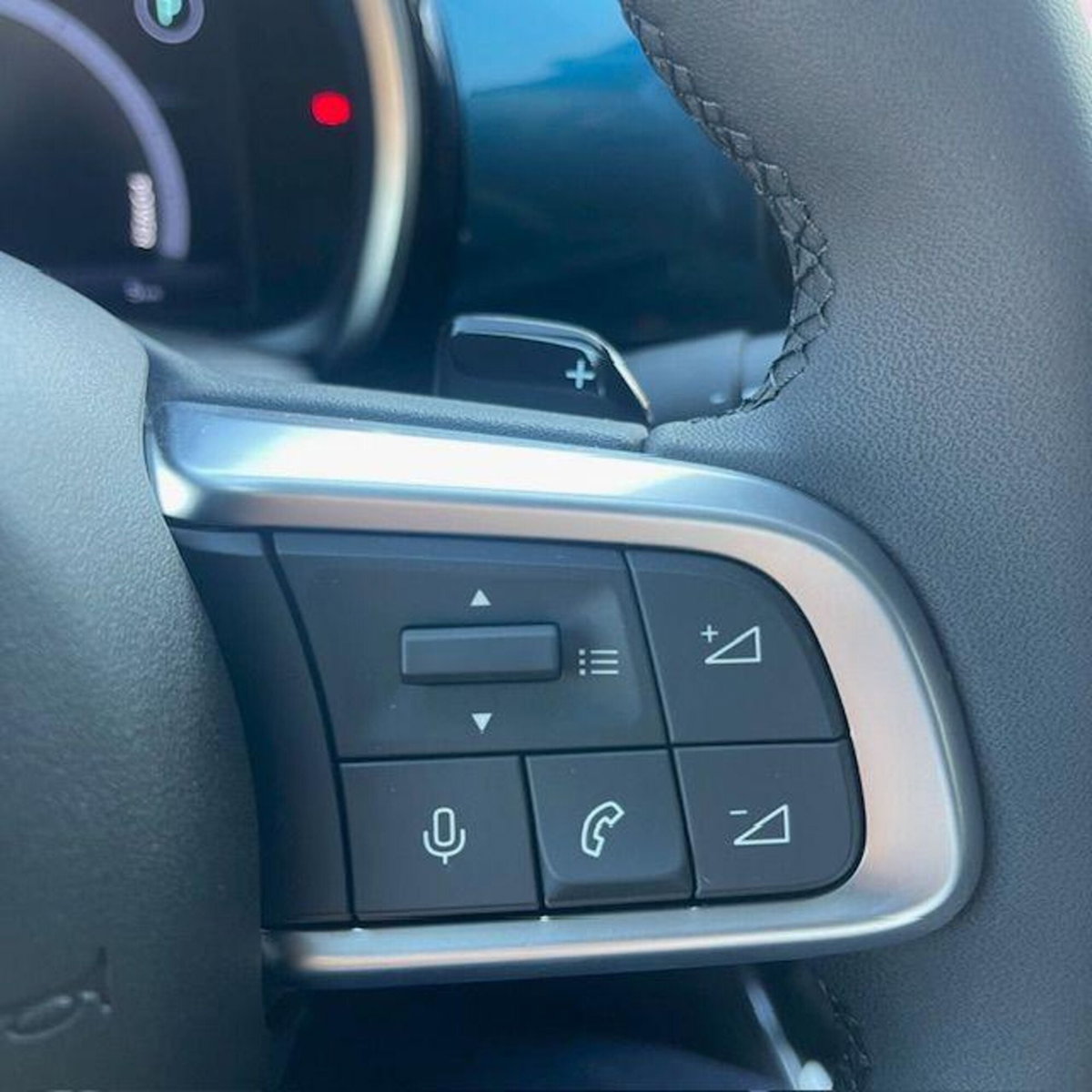 Fiat 600 1.2 hybrid 145cv auto (16)