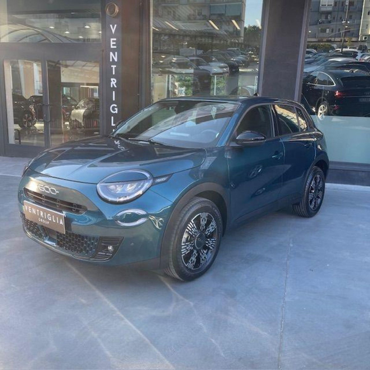 Fiat 600 1.2 hybrid 145cv auto (2)