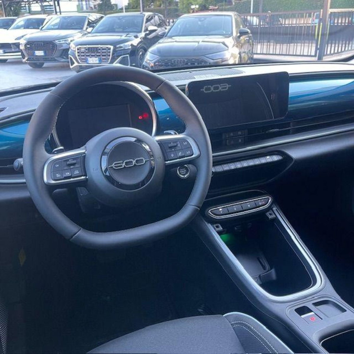 Fiat 600 1.2 hybrid 145cv auto (9)