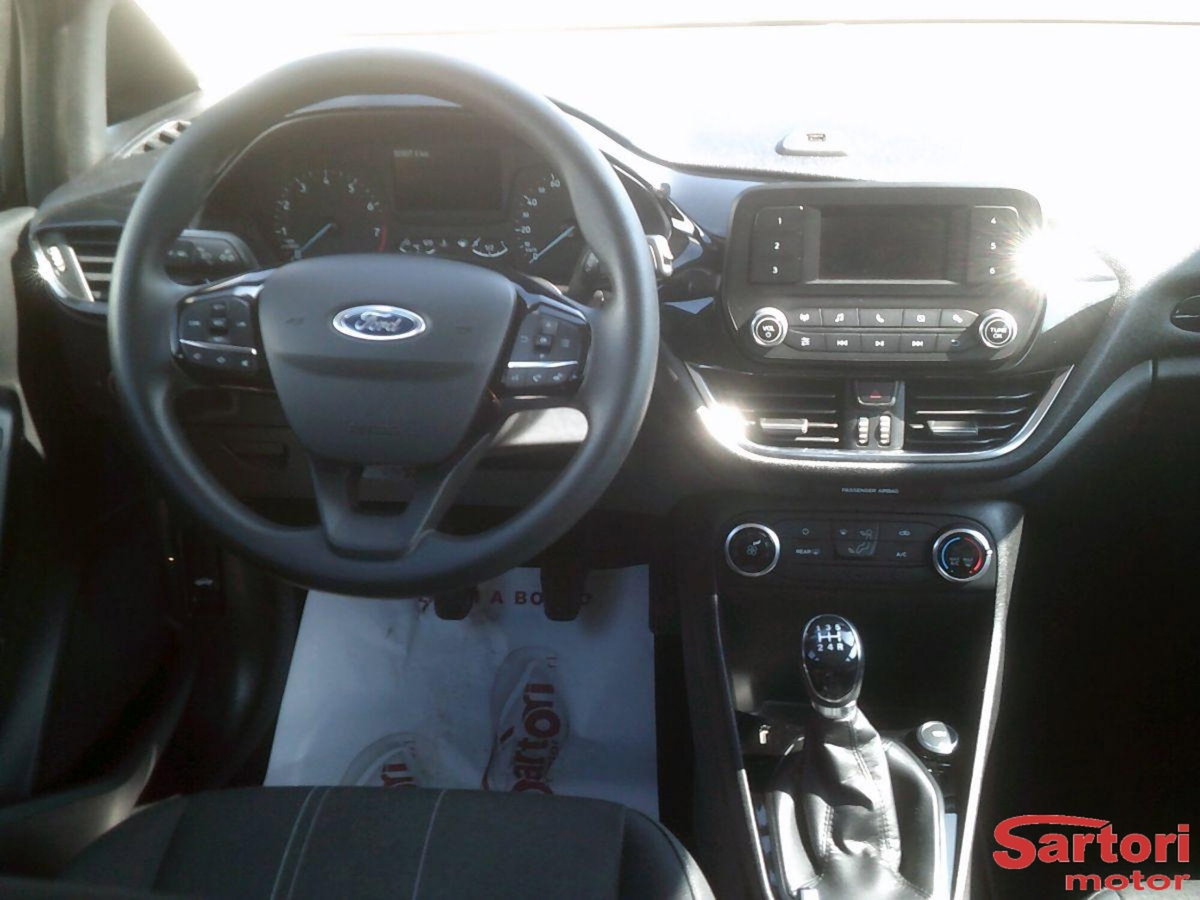 Ford Fiesta 1.1 5 porte Plus (6)