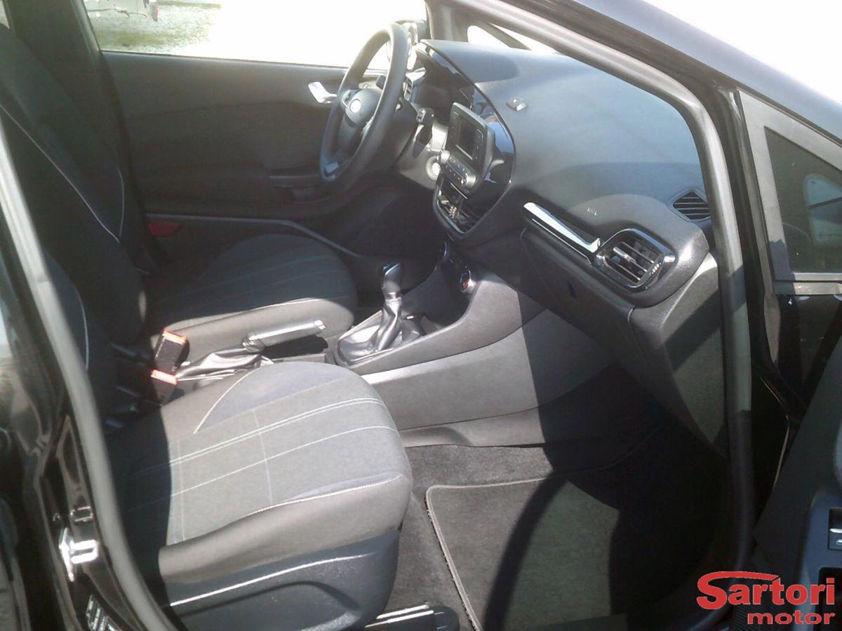 Ford Fiesta 1.1 5 porte Plus (7)
