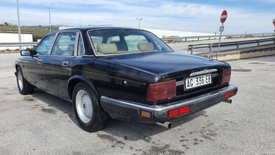 Jaguar XJ 3.5 V8 cat Sovereign (3)