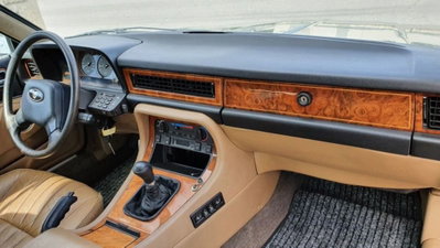 Jaguar XJ 3.5 V8 cat Sovereign (7)