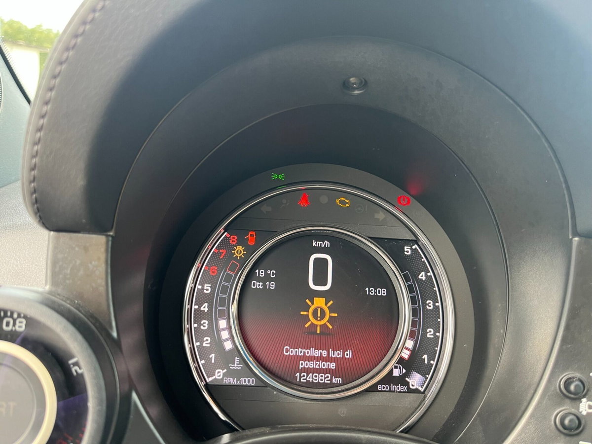 Abarth 595 Cabrio 595 C 1.4 Turbo T-Jet 160 CV Turismo (9)