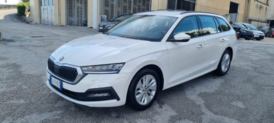 Skoda Octavia Station Wagon 1.5 G-TEC DSG Wagon Ambition (4)
