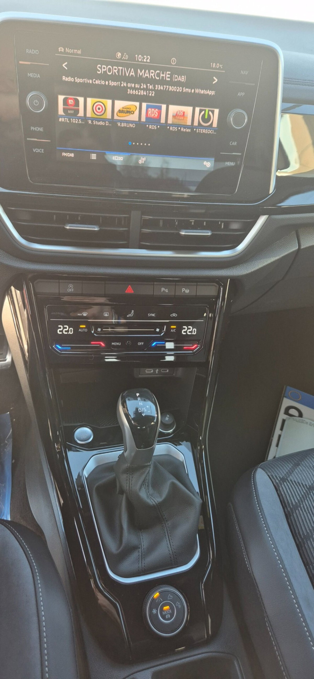 Volkswagen T-Roc 2.0 tdi R-Line 4motion 150cv dsg (9)