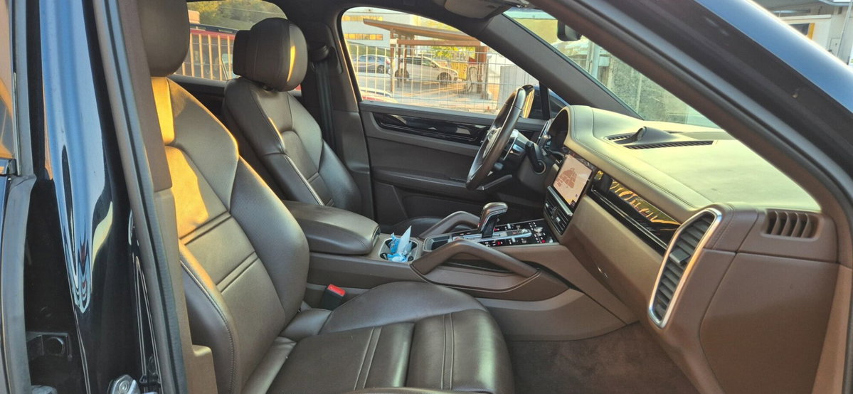 Porsche Cayenne Coupé 3.0 V6 (5)