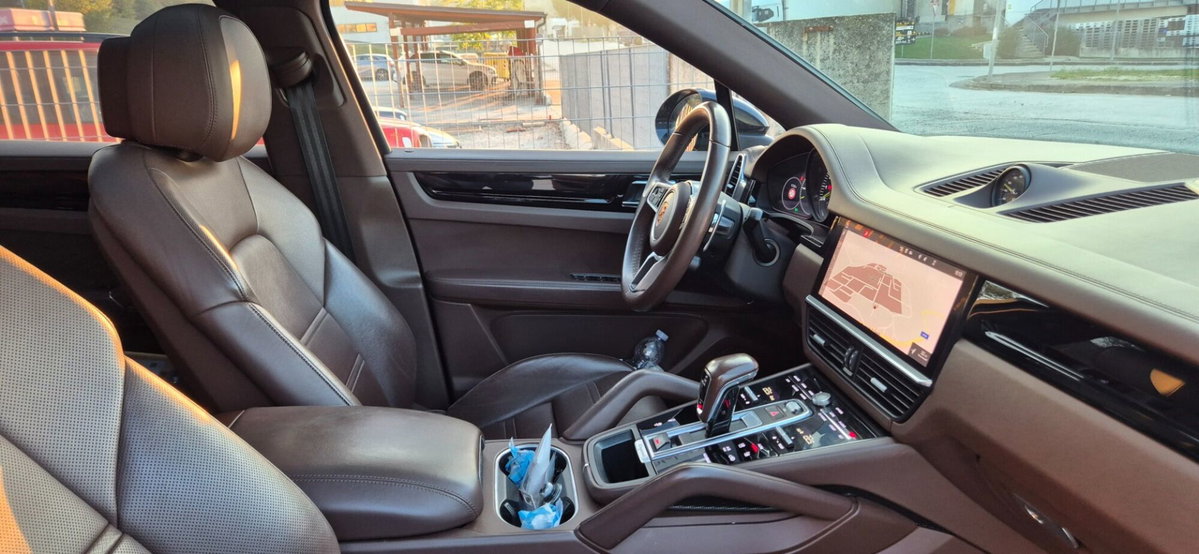Porsche Cayenne Coupé 3.0 V6 (6)