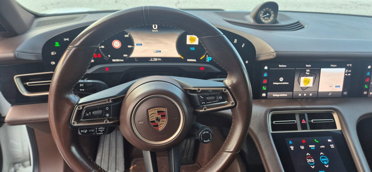 Porsche Taycan Taycan (10)