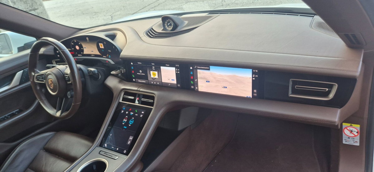 Porsche Taycan Taycan (7)
