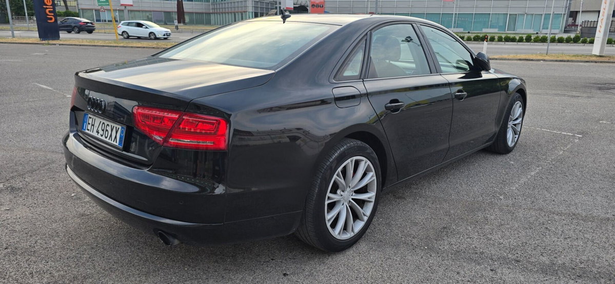Audi A8 3.0 TDI 250 CV quattro tiptronic (11)