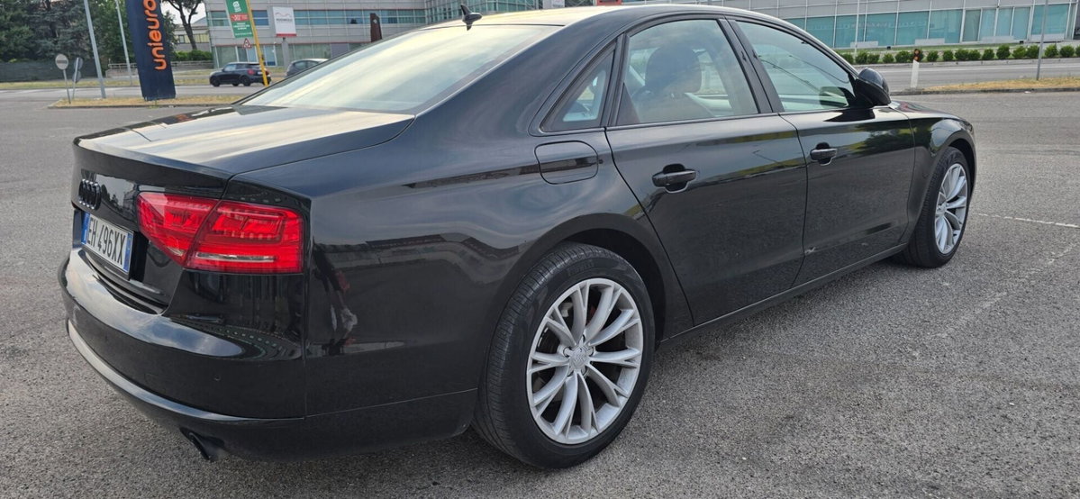 Audi A8 3.0 TDI 250 CV quattro tiptronic (14)