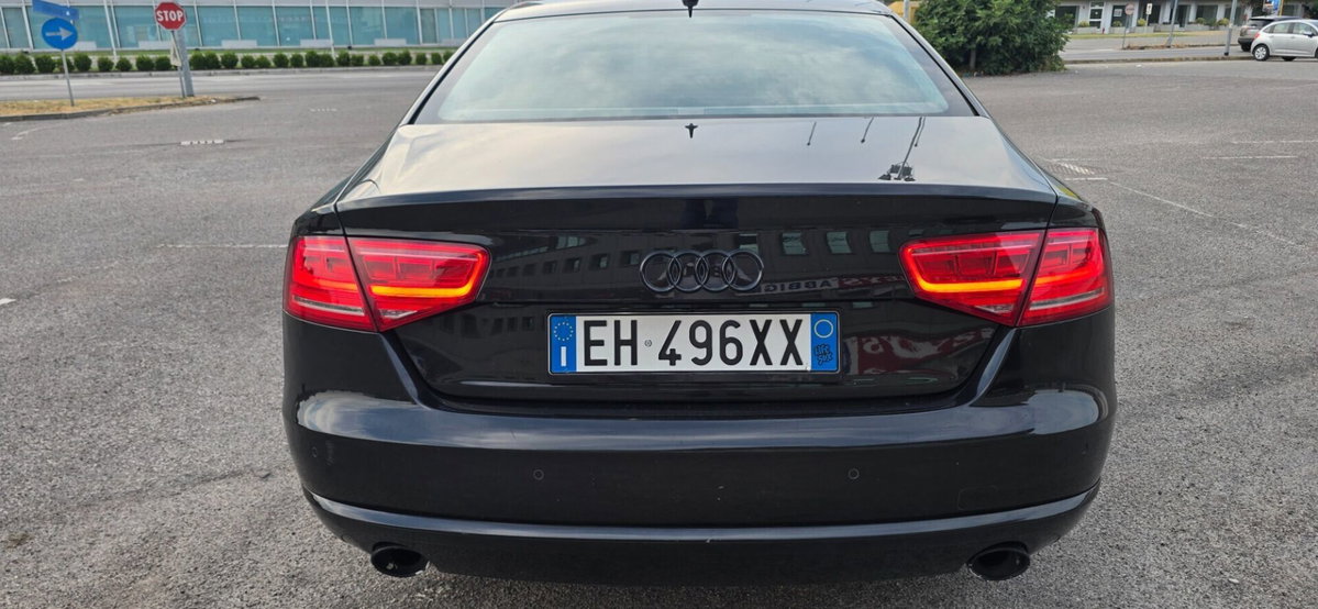 Audi A8 3.0 TDI 250 CV quattro tiptronic (3)