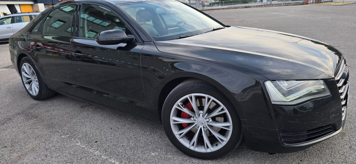 Audi A8 3.0 TDI 250 CV quattro tiptronic (5)