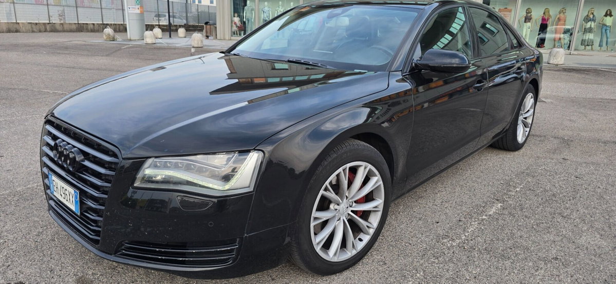 Audi A8 3.0 TDI 250 CV quattro tiptronic (6)