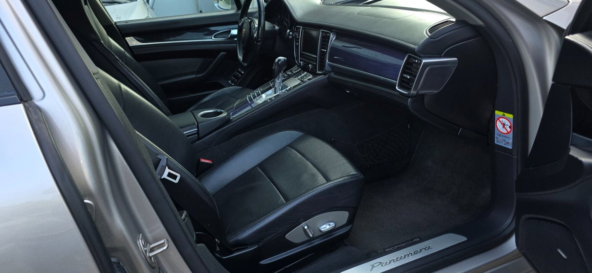 Porsche Panamera 3.0 Diesel Platinum Edition (17)
