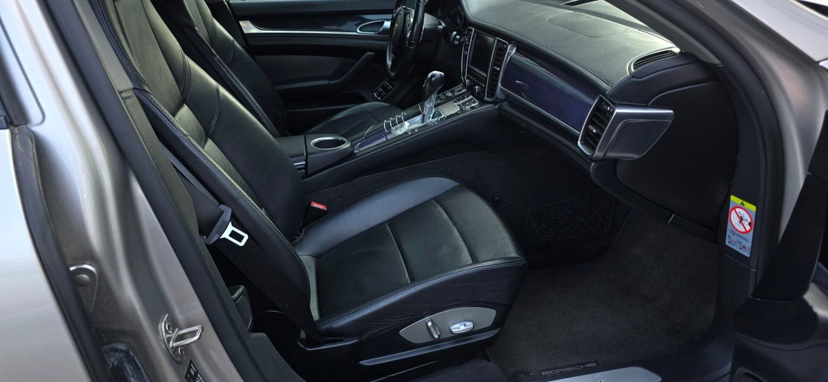 Porsche Panamera 3.0 Diesel Platinum Edition (18)