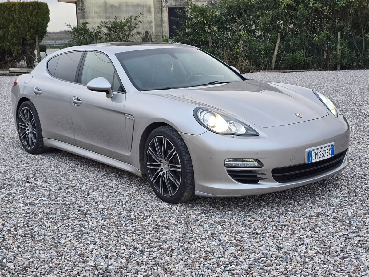Porsche Panamera 3.0 Diesel Platinum Edition (5)