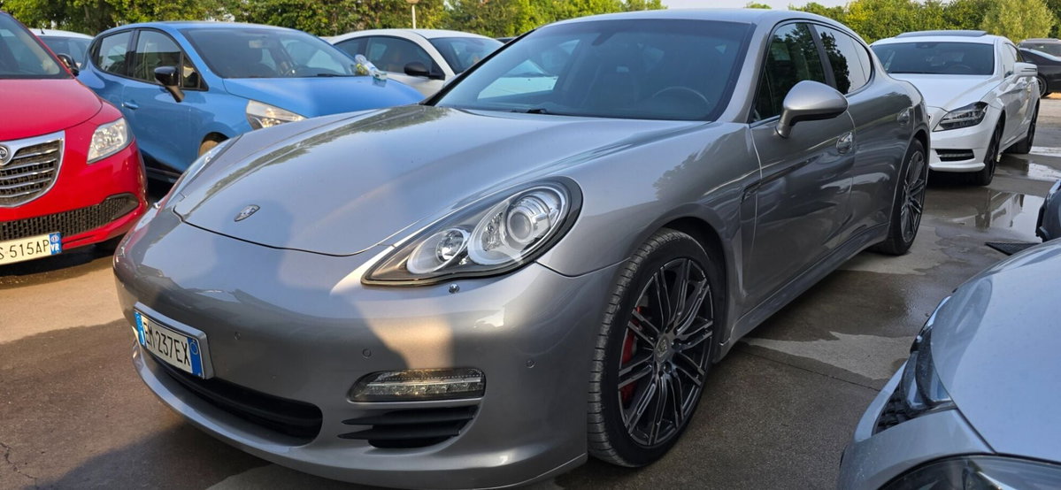 Porsche Panamera 3.0 Diesel Platinum Edition (9)