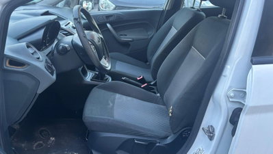 Ford Fiesta 1.4 96CV aut. 5 porte Titanium (18)