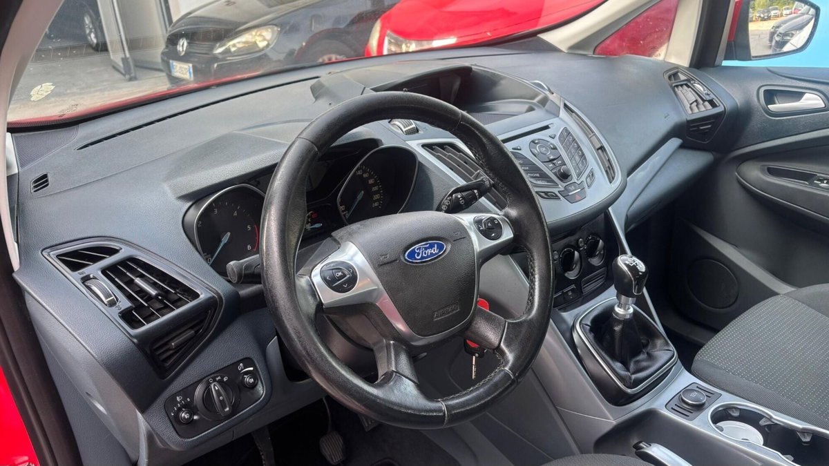 Ford C-Max 1.6 TDCi 115CV Titanium (10)