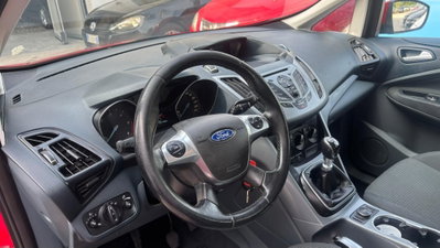 Ford C-Max 1.6 TDCi 115CV Titanium (9)
