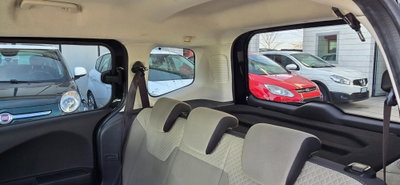 Ford Tourneo Courier 1.6 TDCI 95 CV Titanium (18)