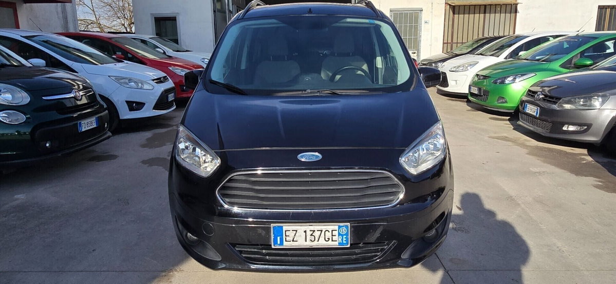 Ford Tourneo Courier 1.6 TDCI 95 CV Titanium (8)