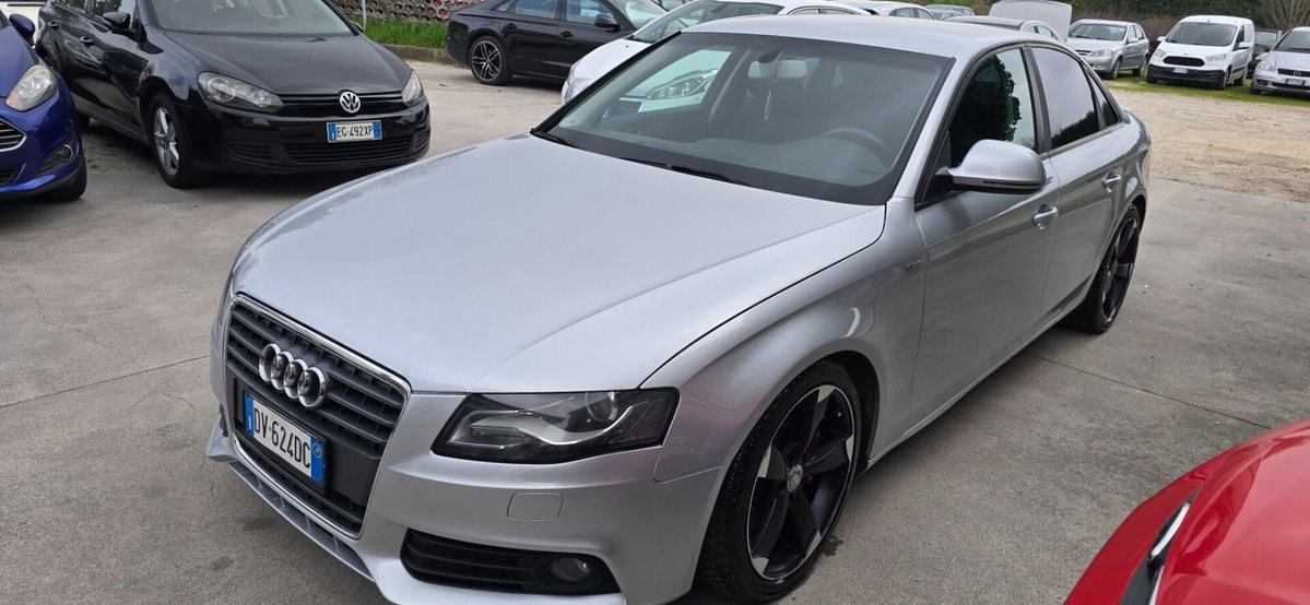 Audi A4 2.0 TDI 143CV F.AP. mult. Ambiente (3)