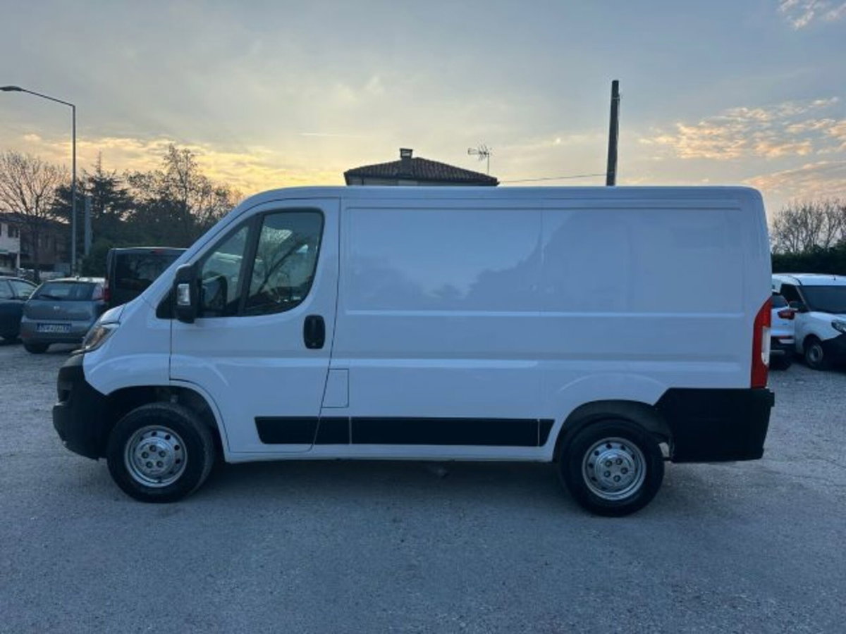 Opel Movano Furgone 30 2.2 BlueHDi 120 S&S PC-TN Furgone Edition (3)