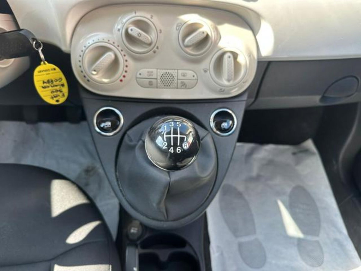 Fiat 500 1.0 Hybrid Connect (11)