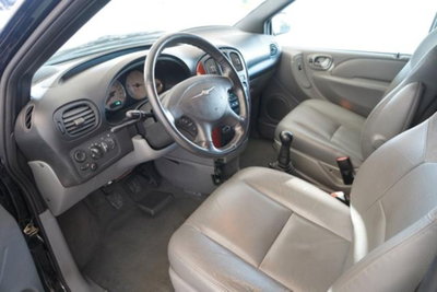 Chrysler Voyager 2.5 CRD cat LX (9)