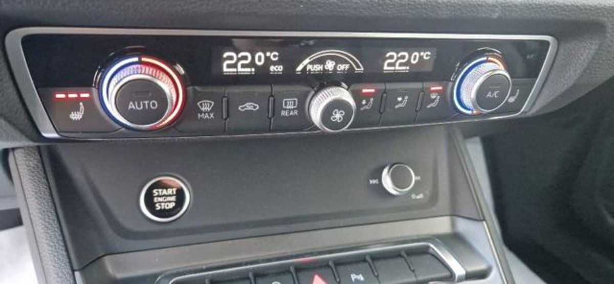Audi Q3 Sportback 35 TDI quattro S tronic S line edition (10)