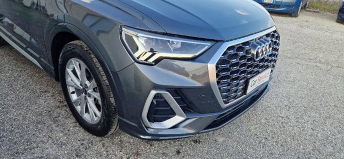 Audi Q3 Sportback 35 TDI quattro S tronic S line edition (5)